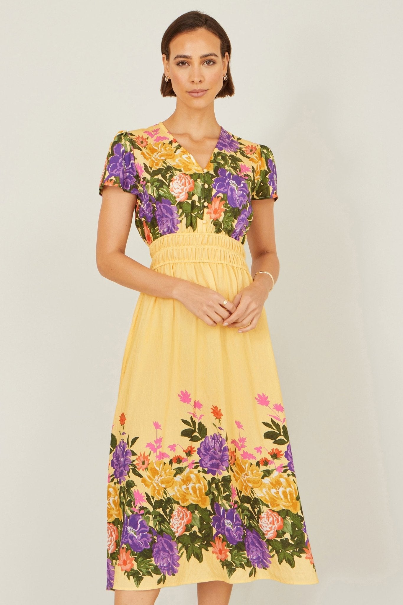 Yumi Butter Yellow Floral Mirror Print Viscose Midi Dress - Tucan Trading