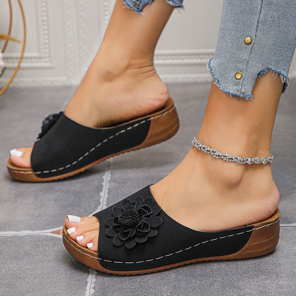 Flower Wedges Retro Sandals - Tucan Trading