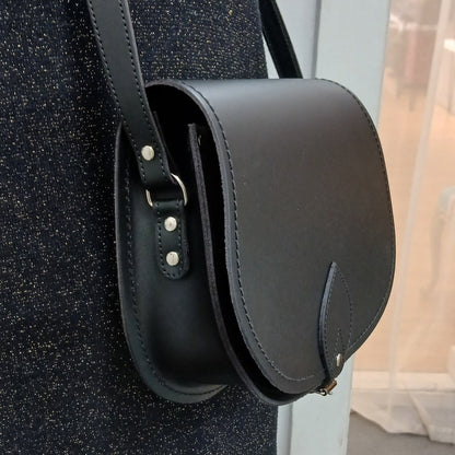 Handmade Leather Saddle Bag - Black - Tucan Trading